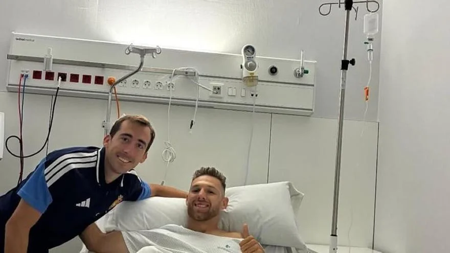 Diego González, pendiente del alta tras su traumatismo en el Real Zaragoza