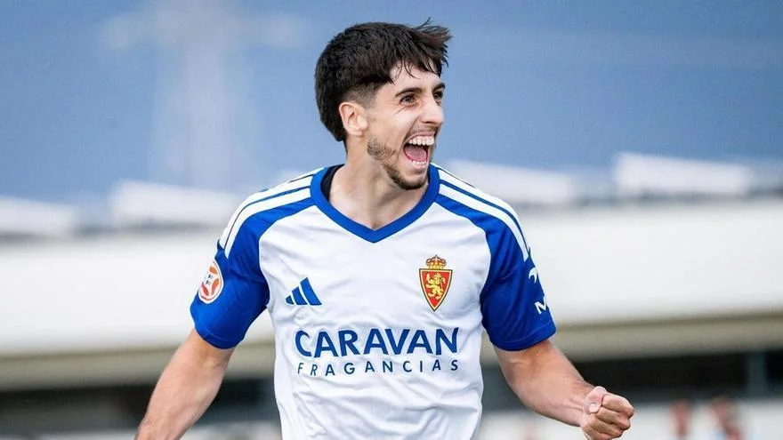 Iker Vadillo renueva con el Real Zaragoza hasta 2030