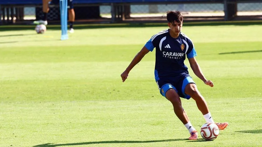 Diego Monzón sufre un leve esguince en el Real Zaragoza